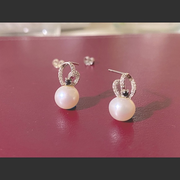 Zales Jewelry Pearl Earrings W Black Accent Diamond Poshmark